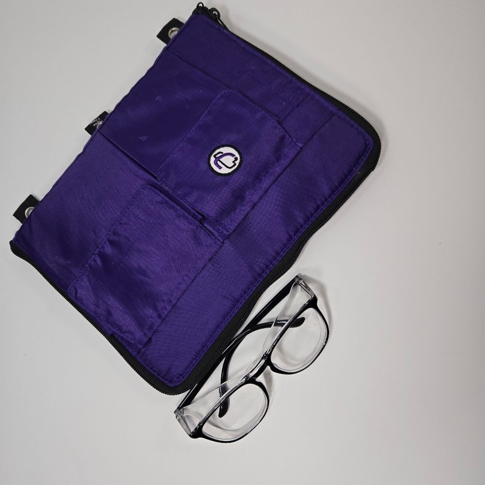 Stethoscope/ Medical case and safety glasses‎